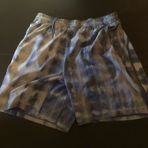 Lululemon xl blue tie dye shorts